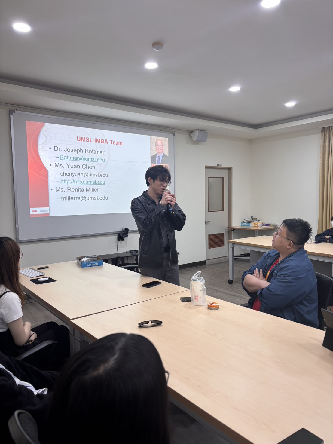 密蘇里大學來訪交流照片4